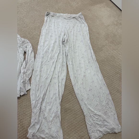 Djerf avenue bubble bliss pj set - Picture 2 of 7